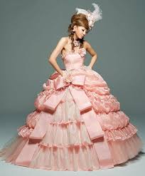 This Pin Was Discovered By Princess Nicole Discover And Save Your Own Pins On Pinterest Fashion Dresses Nice Dresses Ball Gowns