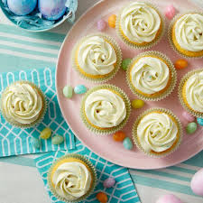 Under construction baby shower cake. 40 Gorgeous Baby Shower Cakes And Cupcakes Decorating Ideas