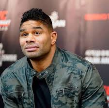 It is safe to say that alistair overeem will remember his trip to washington dc every time he looks in the mirror after suffering a grotesque gash to his lip as he was knocked out with seconds remaining. Celebnsports247 Best Celebrity Sports Gossip 247 Sports News