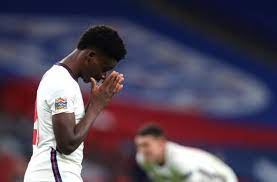 Latest on arsenal midfielder bukayo saka including news, stats, videos, highlights and more on espn. Arsenal Bukayo Saka Injury Update Alters England Plans