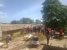 Mimpi melihat orang hanyut terbawa arus. Berita Hanyut Terkini Dan Terbaru Hari Ini Sindonews