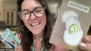 פתיחה בקלפים למערכות יחסים עם הדר יולי סלקטר