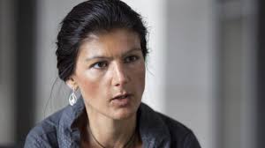 Beginning her political career in the chaotic period that followed german reunification in 1990, she joined the party of democratic socialism (pds) in her twenties and was for several years a prominent member of its communist wing. Interview Mit Sahra Wagenknecht Was Derzeit Passiert Macht Europa Kaputt