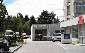 Aseară, la spitalul județean argeș, a fost adus un pacient în vârstă de 46 de ani, care a fost diagnosticat cu avc, dz și hta. Arges IntervenÅ£ie MedicalÄƒ Pentru PacienÅ£i Oncologici In PremierÄƒ La Spitalul JudeÅ£ean De UrgenÅ£Äƒ Pitesti Agerpres ActualizeazÄƒ Lumea
