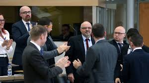 Ein solches ergebnis wäre aus sicht der union ein desaster. Sachsen Anhalt Afd Politiker Rausch Neuer Landtags Vizeprasident B Z Berlin