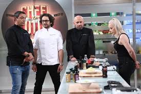 Cine sunt protagoniştii scenelor fără perdea. Chefi La Cutite 11 Noiembrie 2019