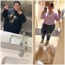 I didn't realize how much I had changed 😭 this is why they say take those  pictures! 💕 down 94 pounds 💪🏼