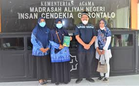 Ekspose kondisi sarana dan prasana pendidikan pada jenjang sekolah dasar cimanggis dengan memanjatkan puji serta syukur kehadirat tuhan yme, yang telah. Direktur Yayasan Sukma Silaturrahmi Ke Man Ic Gorontalo Man Insan Cendekia Gorontalo
