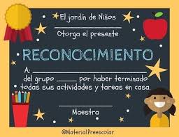 Preescolar En La Sala De La Escuela En 2020 Reconocimientos Para Ninos Diplomas Para Ninos Dibujos Para Preescolar