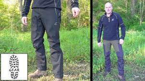 Ich nutze sie selber zum hundetraining und die hosen sind sehr robust und qualitativ hochwertig. Outdoor Hosen Und Midlayer Fleece Von Revolutionrace Youtube