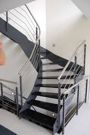 Stahltreppen für innen und außen. Voit Treppen Stahltreppen