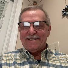 For those who thought the obit photo of Lord Chelmsford looked nothing like  Peter O'Toole; well, that was Chelmsford towards the end of his life.  Here's how he looked in Zululand (I