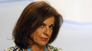 Rabia" y "frustración" entre los afectados tras la absolución de Ana  Botella por la venta de pisos sociales a fondos buitre