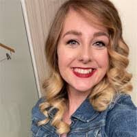 Amy Usrey's Instagram, Twitter & Facebook