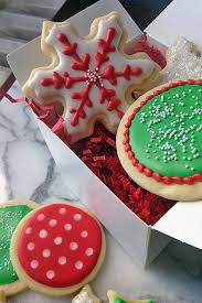 The Ultimate Guide To Royal Icing For Decorating Holiday Cookies Foodal Recipe Holiday Cookies Decorated Holiday Cookies Cookies Recipes Christmas