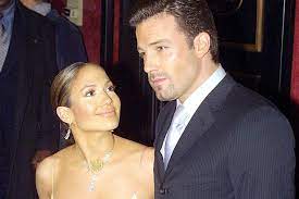 May 26, 2021 · the 2002 jenny from the block music video is the epitome of the bennifer era as told through jennifer lopez's perspective. Jennifer Lopez Und Ben Affleck Sie Wagen Den Nachsten Grossen Schritt Gala De