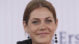 Damit nimmt das chaos seinen lauf. Weil Sie Sex Angebot Ablehnte Felicitas Woll Verlor Rolle Promiflash De