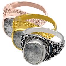 Below you will see all the regular jewelry along with our special pet designs for your four legged baby. Wholesale Pet Cremation Jewelry Ring With Clear Glass Front