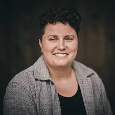 An Evening of Folk is happening this Saturday night at the Living Arts  Centre! Juno-nominated powerhouse Kellie Loder brings their signature mix  of heartfelt storytelling & magnetic stage presence that has captured