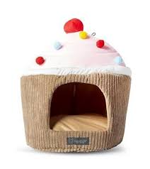 Cupcake Bed Vanilla Fleece Pet Bed Dog Bed Luxury Cute Dog Beds