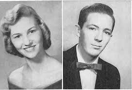 Malcolm Moody's Instagram, Twitter & Facebook