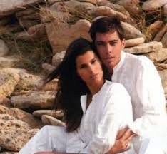 Celle qui ne fera jamais son deuil a malgré tout au moins une source de soulagement : Pin By Samia On Gregory Lemarchal Couple Photos Couples Celebrities