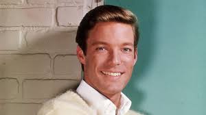 Richard Chamberlain, 'Shogun,' 'Dr. Kildare' star, dies at 90