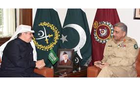 Chief of army staff of the bangladesh army. Saudi Envoy Pakistan Chief Of Army Staff Discuss Security Cooperation Arab News