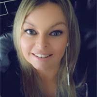 Jennifer Devoy's Instagram, Twitter & Facebook