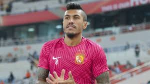 Paulinho treina sem limitações e é hipótese para o jogo contra o vitória sc. Paulinho Bestatigt Gesprache Mit Barca Schwer Eine Entscheidung Zu Treffen Transfermarkt