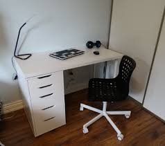 Home office desks └ home furniture └ home & garden all categories food & drinks antiques art baby books, comics & magazines business cameras cars. Diy Ikea Desk Under 200 4 Steps Instructables