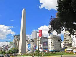 Y es una verdad conocida por todos los porteños, que se trata de la avenida más ancha no pocas personas han cuestionado la distinción que ostenta la 9 de julio en los últimos años. Obelisco Y Av 9 De Julio Obelisco And 9 De Julio Street Erasmus Foto Buenos Aires