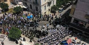 Η κηδεία της θα γίνει το απόγευμα στις 6μμ στον ιν του αγίου δημητρίου στην κάτω τιθορέα φθιώτιδας. Lamia Deite Apo Pshla Thn Pomph Ths Khdeias Toy Mhtropolith F8iwtidas