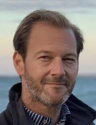 THE CHAMPLAIN INSTITUTE