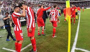 Player ratings as blaugrana fail to break down stubborn league leaders. Derby Im Supercopa Finale Atletico Ringt Barca In Wildem Duell Nieder Real Total