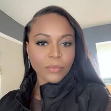 LEO, LE PETIT LION COURAGEUX: LEO THE BRAVE BABY LION : TODD, LEILA, TODD,  TIANA M.: Amazon.ca: Books