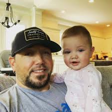 Just a little daddy/daughter bonding time today watching some ⚾️! I'm  teaching her the game. She will be playin 🥎 in no time. 😜 #Navy