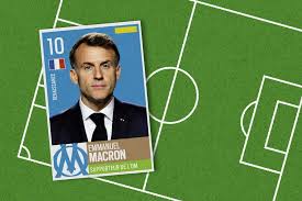 « Elle va nous manquer » : la tristesse d'Emmanuel Macron après l'arrêt de l'émission « Téléfoot »