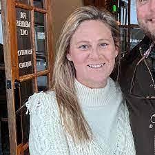 Amber Derryberry's Instagram, Twitter & Facebook