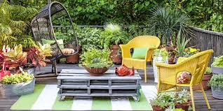 Nido per innamorati o terrazzo zen; Piccoli Giardini Come Decorare Un Area Esterna Di Dimensioni Ridotte Archzine It