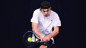Jack draper (born 22 december 2001) is a british tennis player. Atp Masters Nachwuchstalent Jack Draper Kollabiert In Miami Kukushkin Kommt Weiter Eurosport