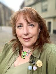 Cheryl Cade's Instagram, Twitter & Facebook