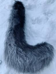 Wolf-tail sash