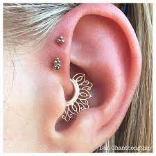 Raw Uncut Emerald Earrings Uncommon Mother S Day Gift Rough Gemstone Jewelry May Birthstone Emerald And Sterling Silver French Earrings Fine Jewelry Idea Earings Piercings Ear Piercings Daith Piercing Jewelry