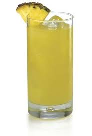How To Make A Caribou Lou Cocktail Pineapple Juice Juice Smoothie Chocolate Drinks