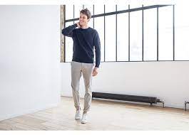 Quoi mettre avec un pantalon gris. Comment Porter Un Pantalon Gris Lepantalon Blog