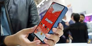 Our experienced technicians are well equipped to perform outdoor diagnostic checks, further to car battery. Bateri Dalam Telefon Ini Boleh Jump Start Kereta Anda Soyacincau Com