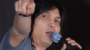 Perjalanan Once Jadi Vokalis 'Dewa 19'