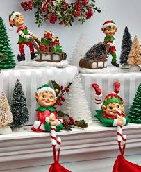 7 Classic Christmas Decorating Ideas For Your Living Room Ltd Commodities