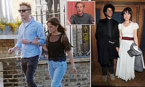 Laurence fox on wn network delivers the latest videos and editable pages for news & events, including entertainment, music, sports, science and more, sign up and share your playlists. Laurence Fox And Richard Ayoade Fell Out After Question Time Daily Mail Online